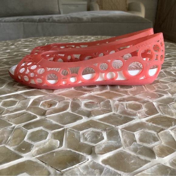 SOLD!  Crocs Adrina Flat in grapefruit - Picture 10 of 10